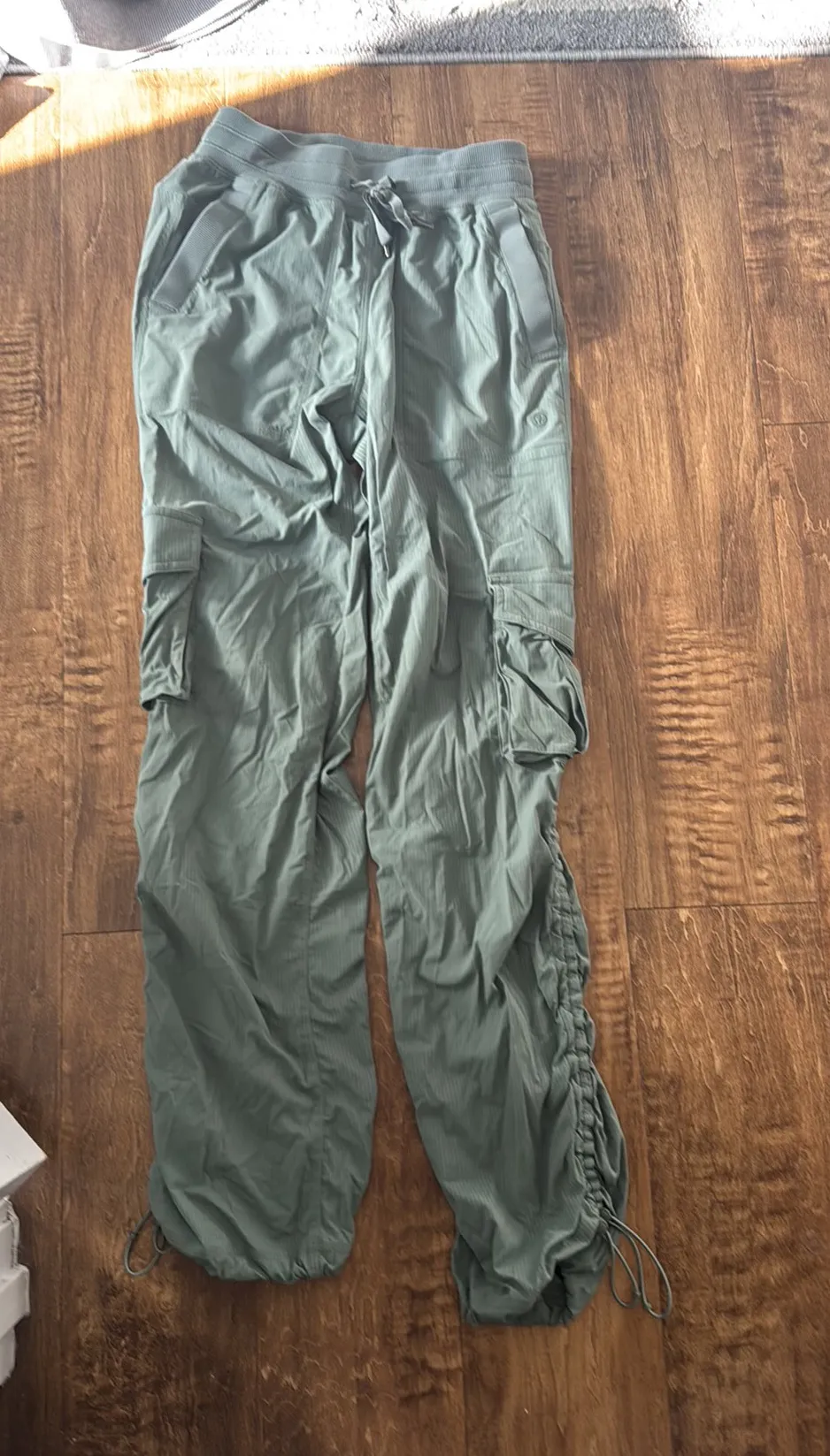 Lululemon sage green dance pant cargo pants - Image 2