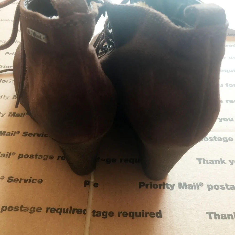 NEW Diesel women's 9 suede dark bees wax wedge sole suede ankle boots NWD marks - Image 8