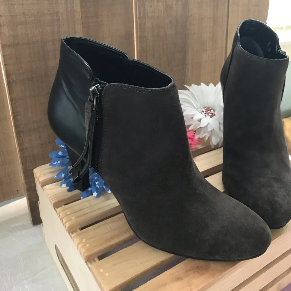 Franco Sarto Ankle Boots Chocolate Brown Sz 6M - Image 2