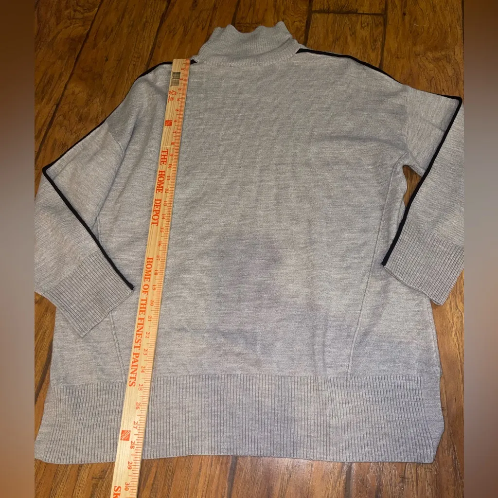 French Connection light beige turtleneck sweater top shirt woman’s M - Image 5