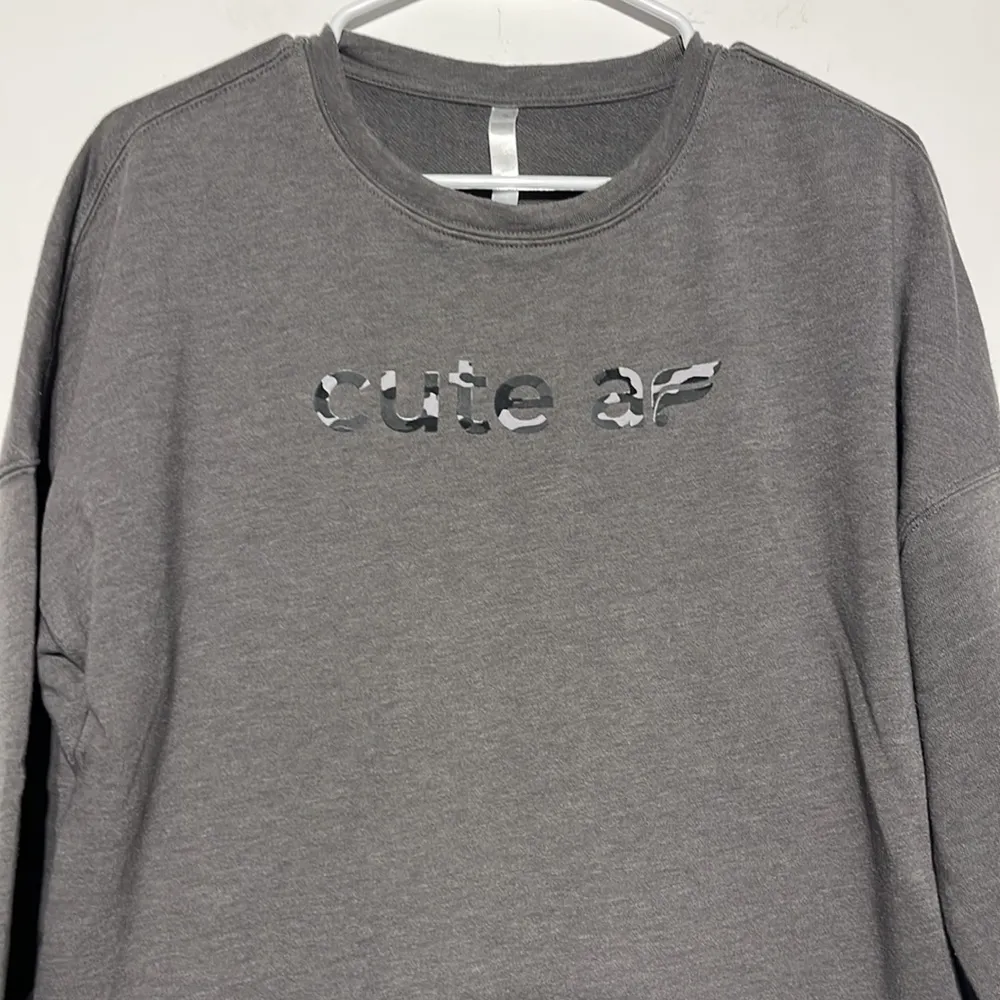 Fabletics Dark Grey Cute Af Camo Detail Crewneck Pullover Sweatshirt Size Small - Image 3