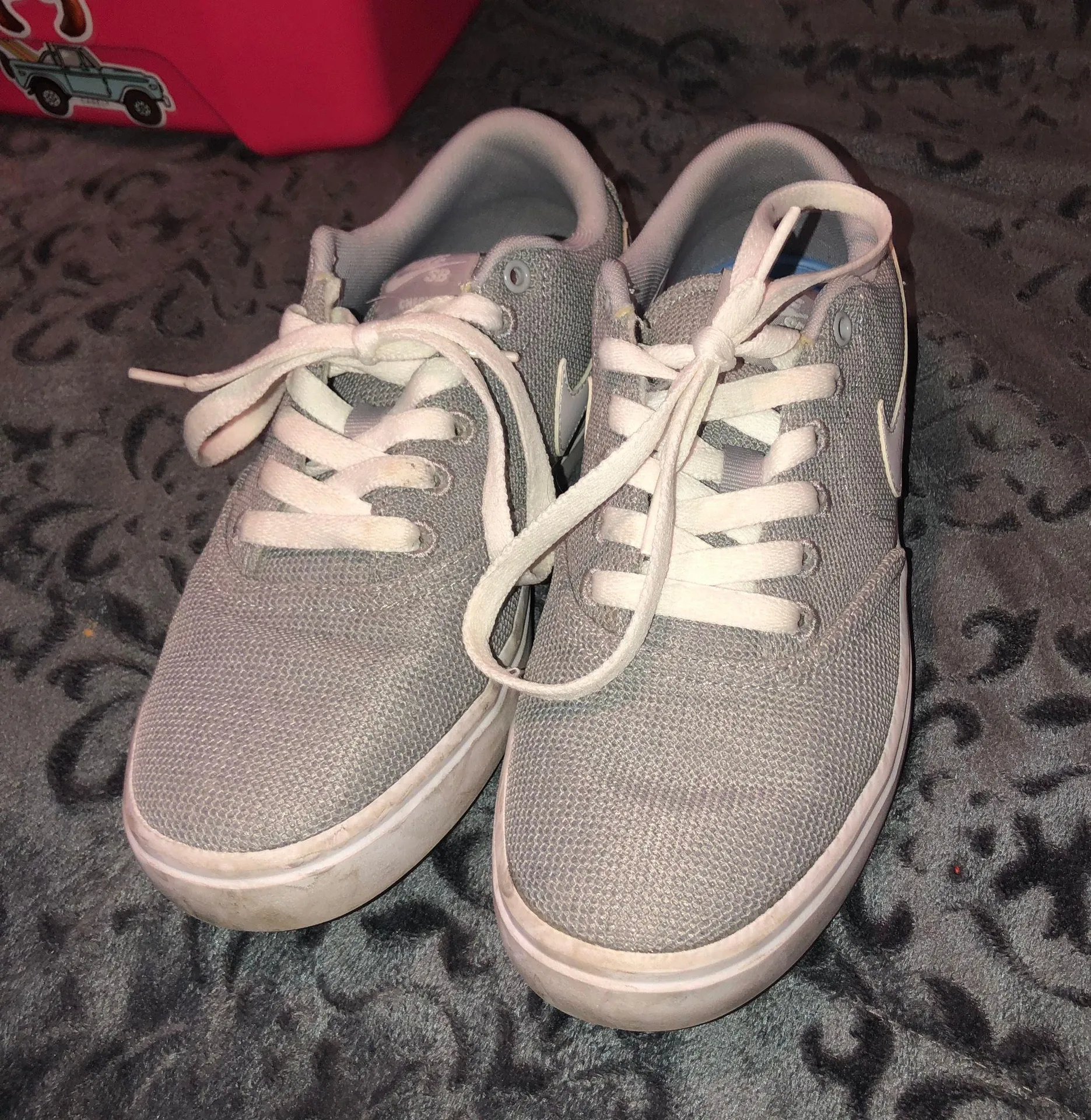 Nike SB Sneakers - Image 3