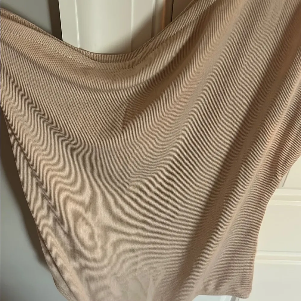 One-Shoulder Tan Bodysuit - Image 5