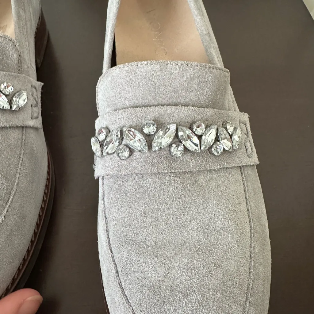 Vionic Avvy Loafer Light Grey Suede Shoes Slip On Rhinestones - Image 10