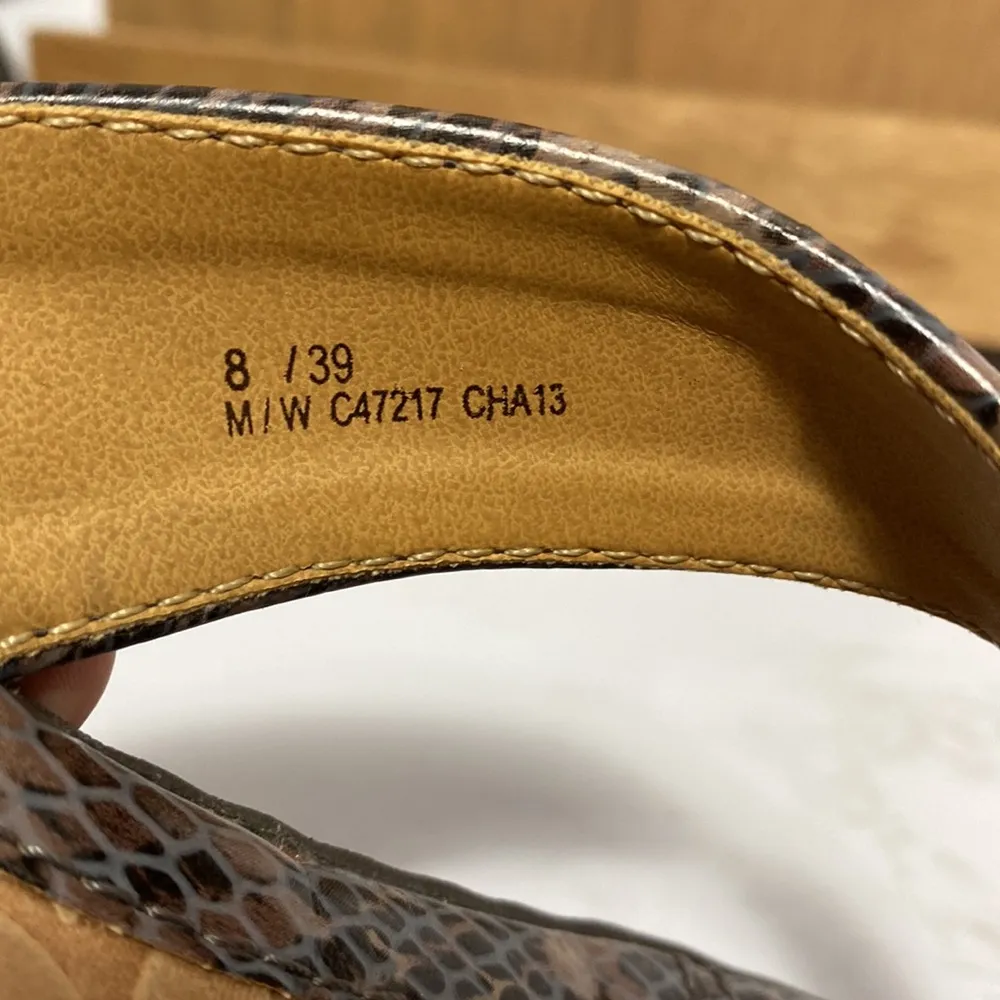 b.o.c. Brown sandals Size 8 - Image 8