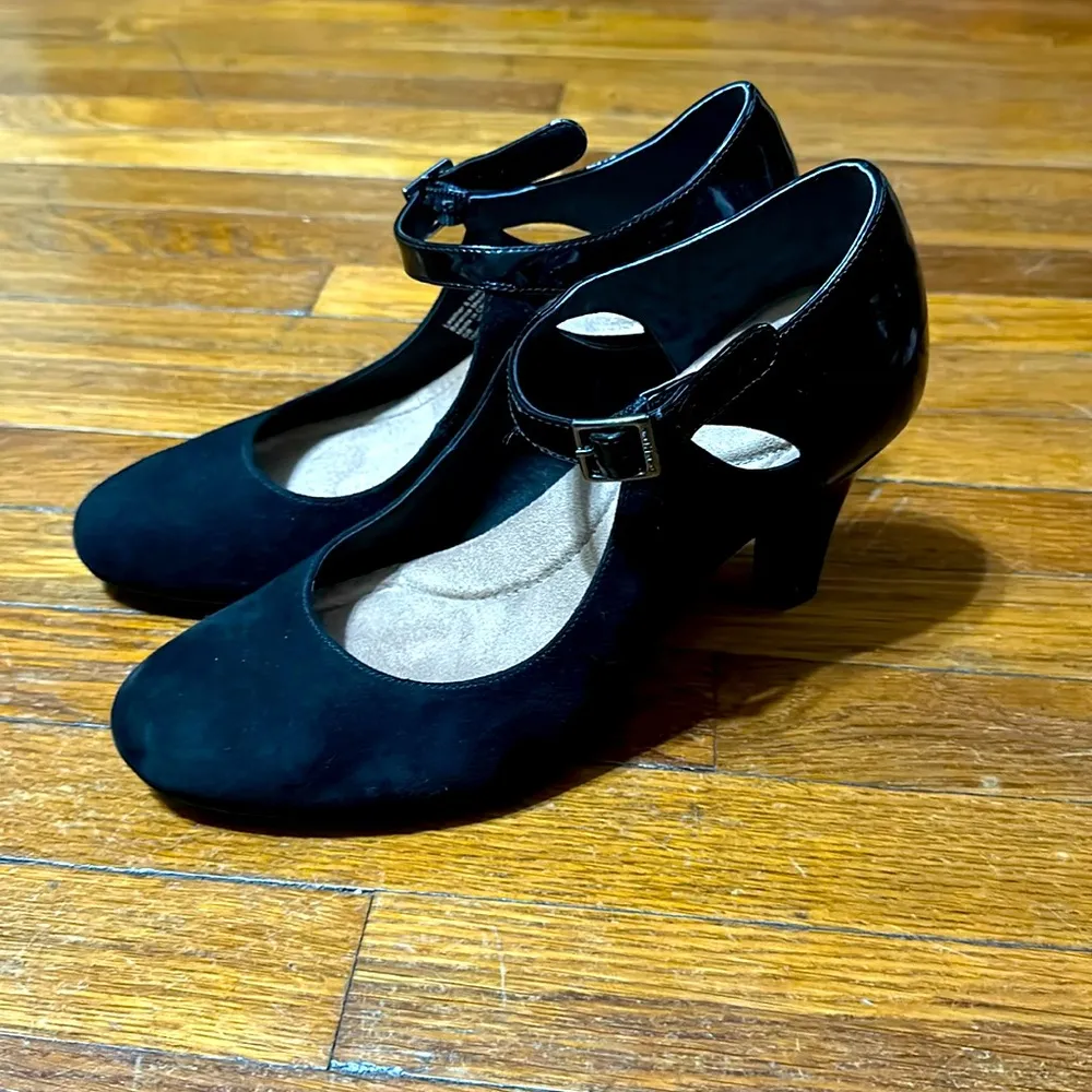 Giani Bernini “Velmah” Memory Foam High Heels, Ankle Strap, Sz 9W - Image 4