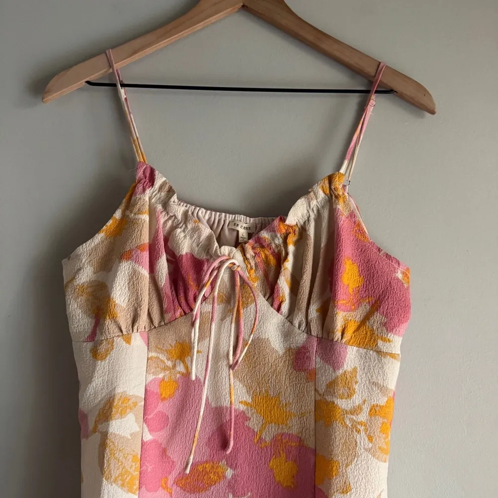 En Crème Boutique Sleeveless Floral Mini Dress Size Large Pink - Image 3