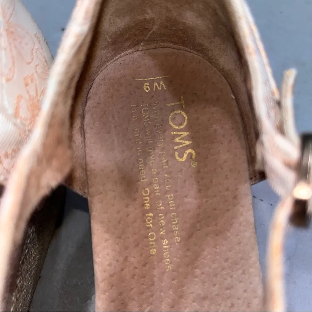 NEW TOMS Ivory Rise Gold Floral Jacquard Espadrille Wedge Sandals Women’s 9 - Image 8