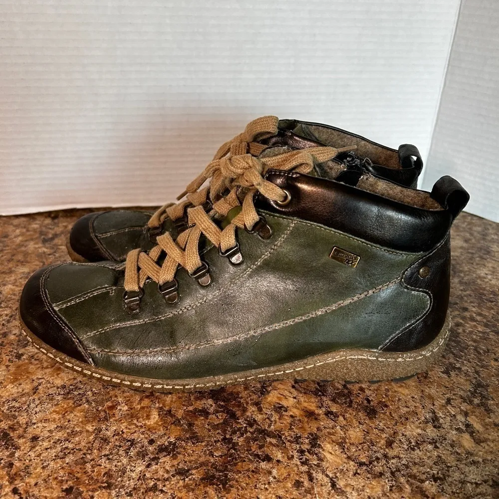 Women’s Remonte lace up ankle boots in havanna/leaf colorway size‎ 40 Green Size 9 - Image 7