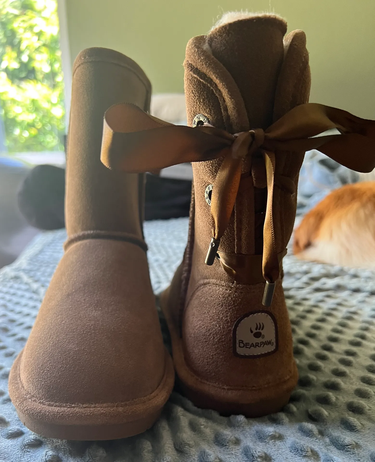 Boots With Bows - Image 2