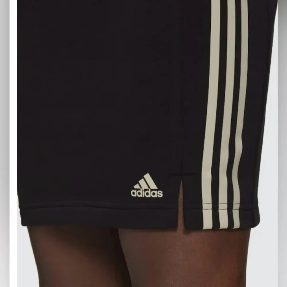 ADIDAS uforo 3-stripes Aeroready black mini skirt - Image 3