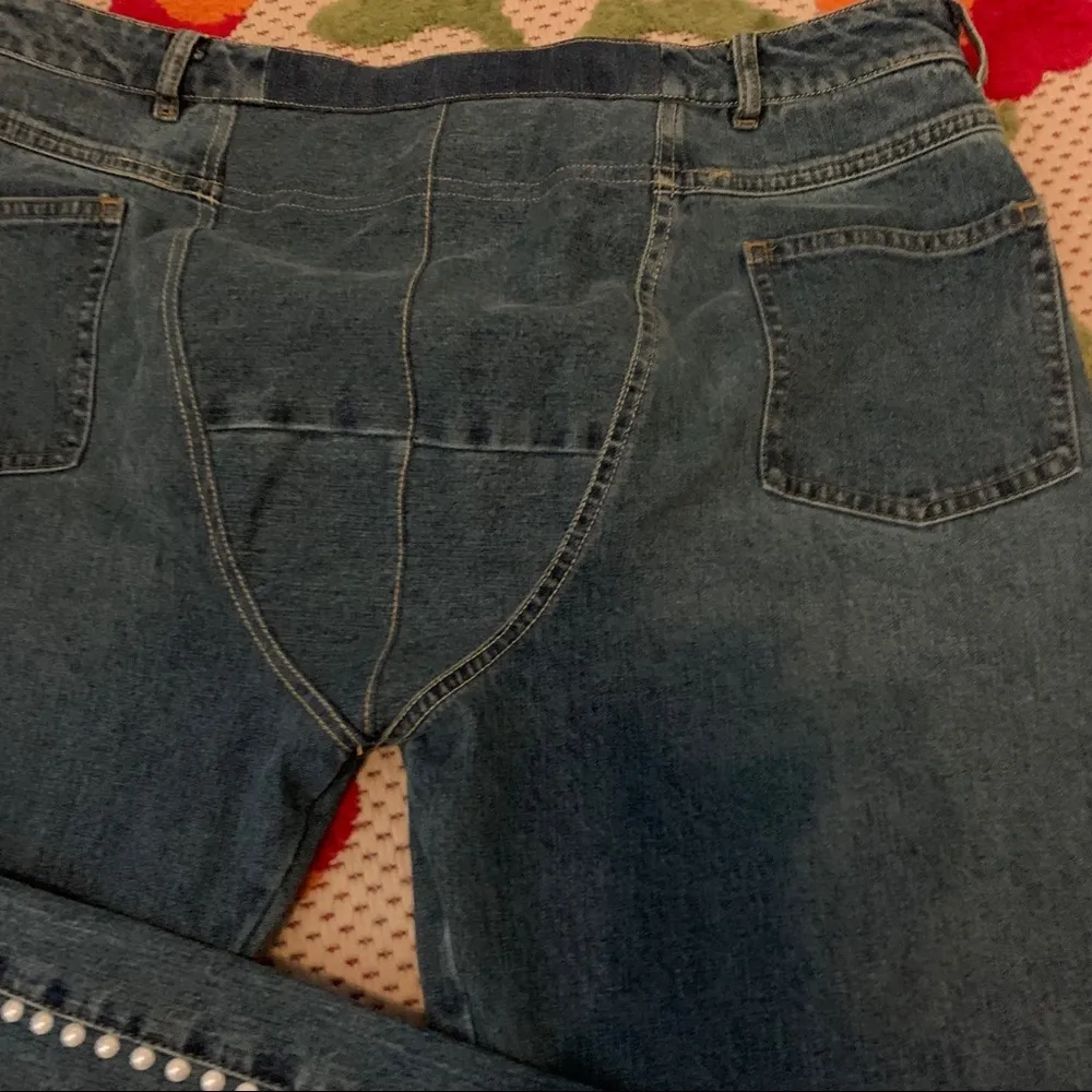 St John size 10 cropped jeans pants faux pearl - Image 6