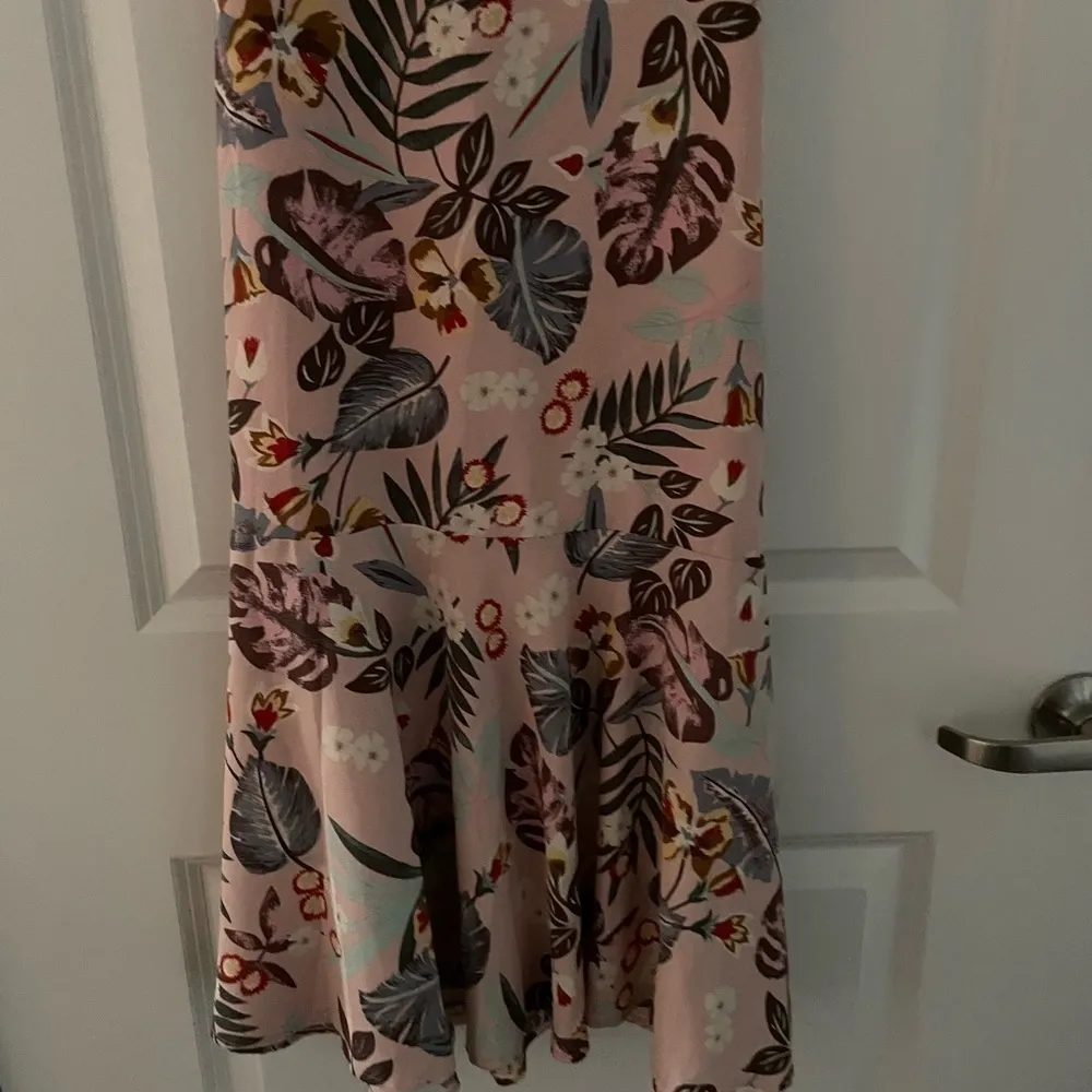 Lulus Island Sun Blush Pink Tropical Print Tie-Back Midi Dress - Image 7