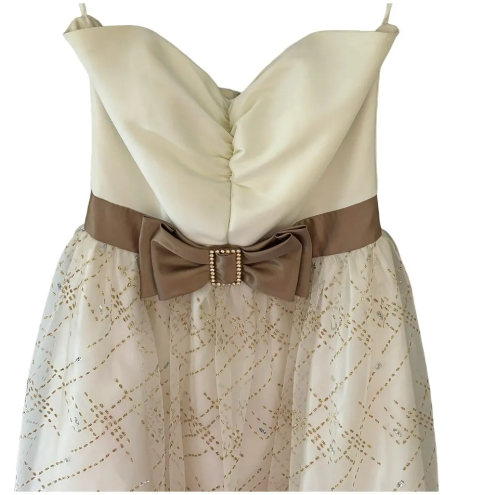 Jessica McClintock for Gunne Sax Sweetheart Neckline Fit and Flare Dress Bow - Image 11