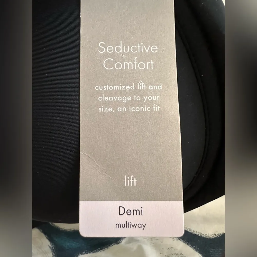 Calvin Klein Seductive Comfort Black Plunge Bra with Adjustable Straps 34D NWT - Image 6