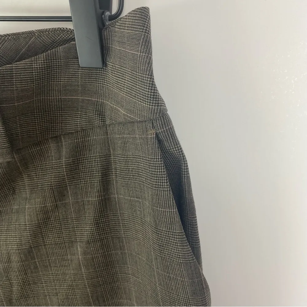 Ann Taylor Wool Glen Plaid Low Rise Cropped Cuffed Trouser Size 6 Taupe Plaid - Image 5