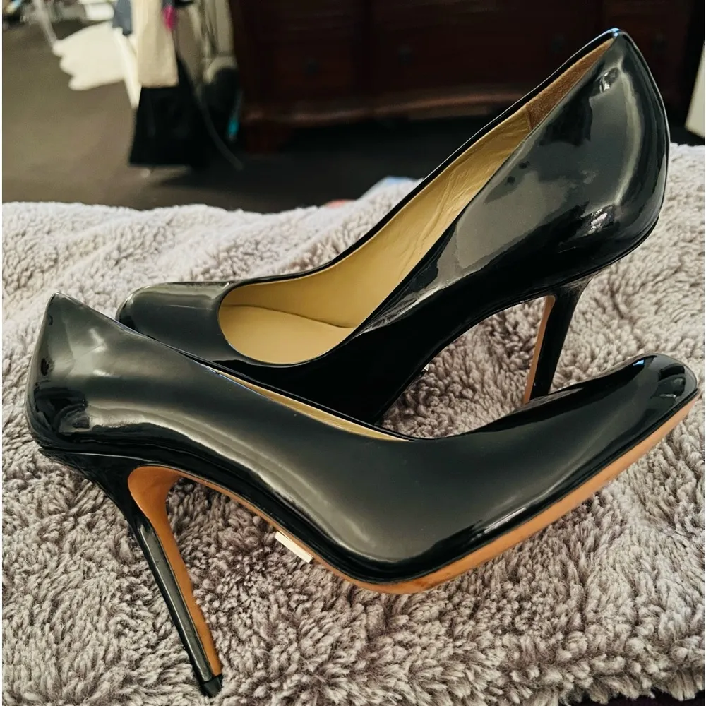 Michael Kors Black Patent High Heels - Image 5