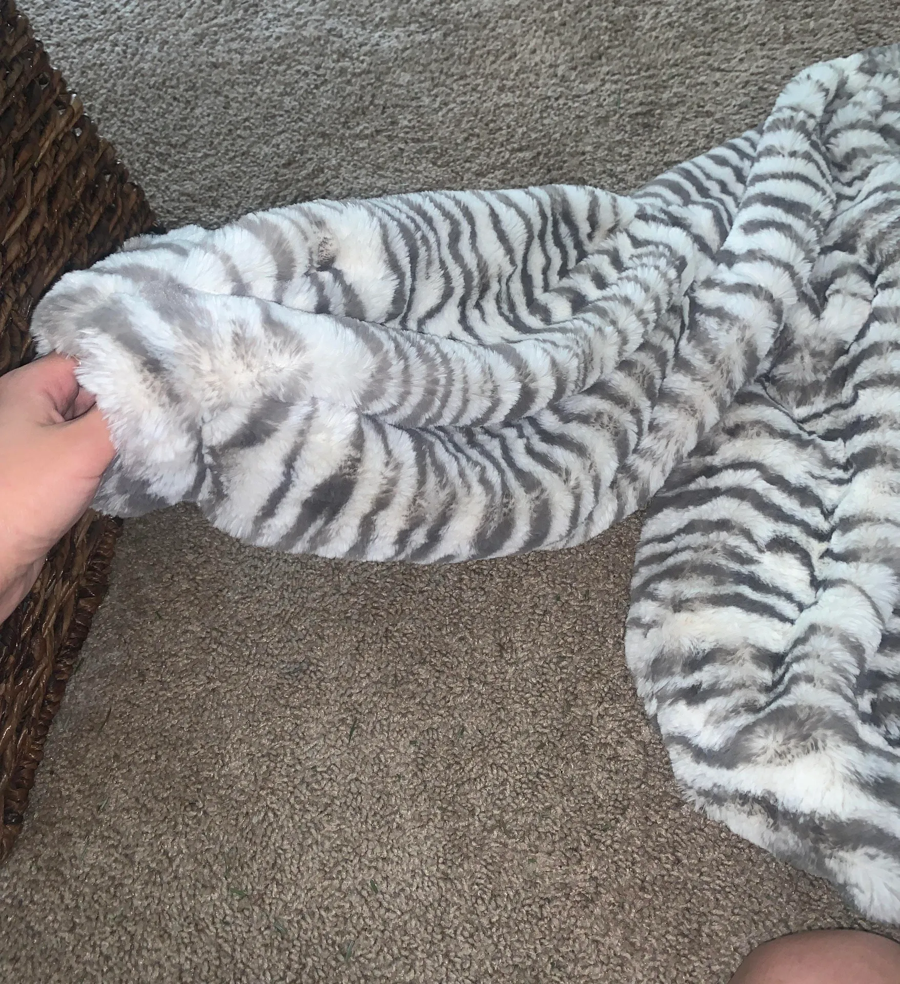 Olivaceous Faux Fur Jacket - Image 3