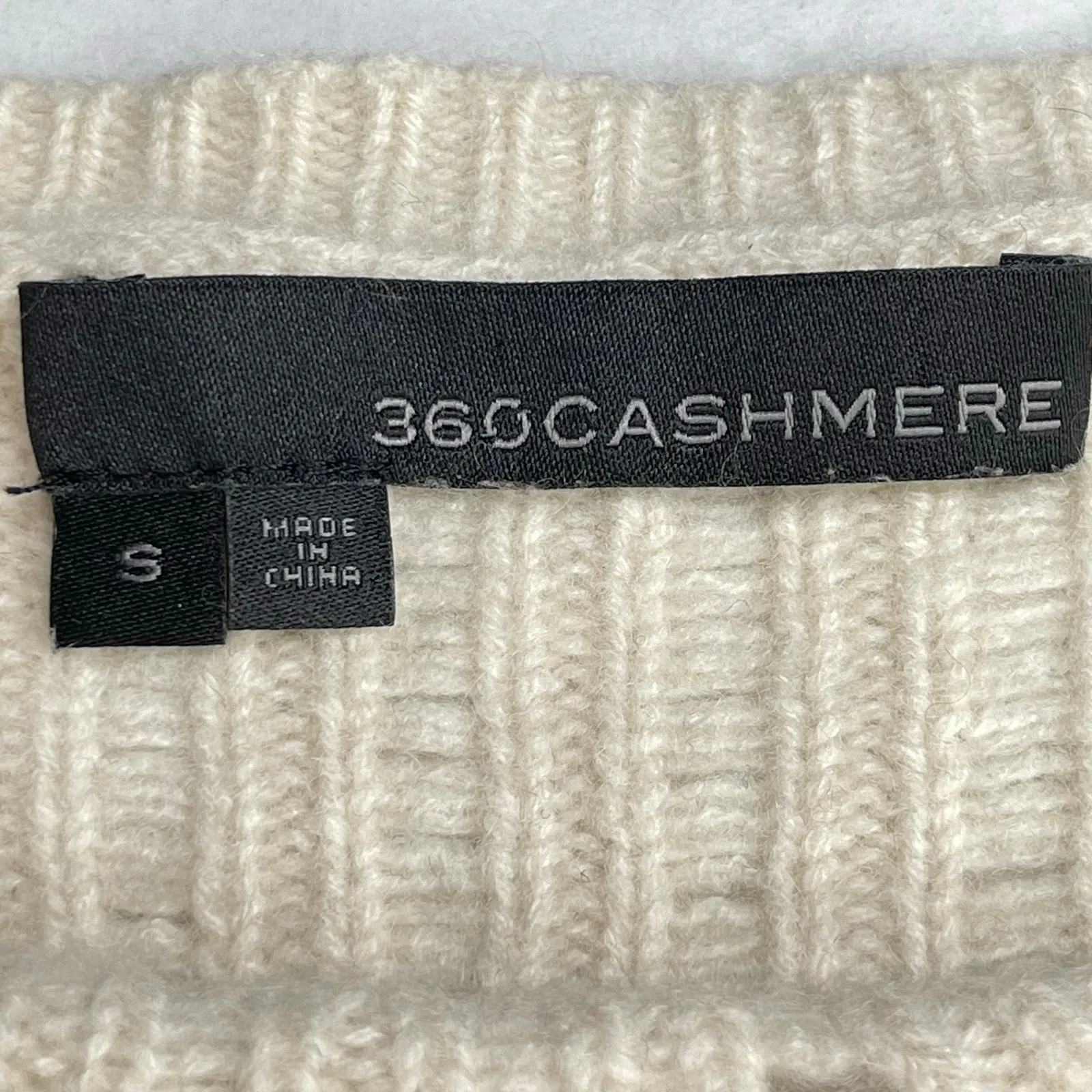 360Cashmere womens ombre knit sweater Small pink and off-white - Image 6