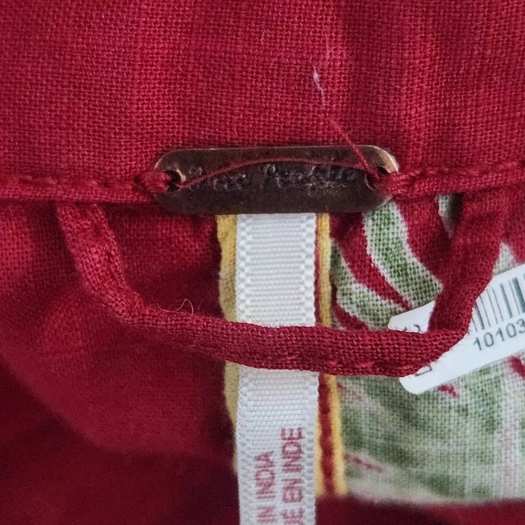 Free People Burgundy Tropical Print Short Romper Size XS Red and Gold Romper - Image 6