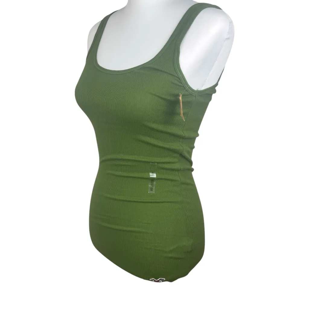 Y2K NWT Hollister Military Green Ribbed Beater Slim Fitted Tank Top Size Small - Image 2