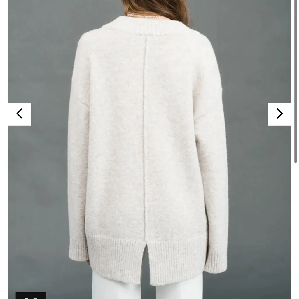 Flat White Medium Grey Thick Knit‎ Mila V - Image 7