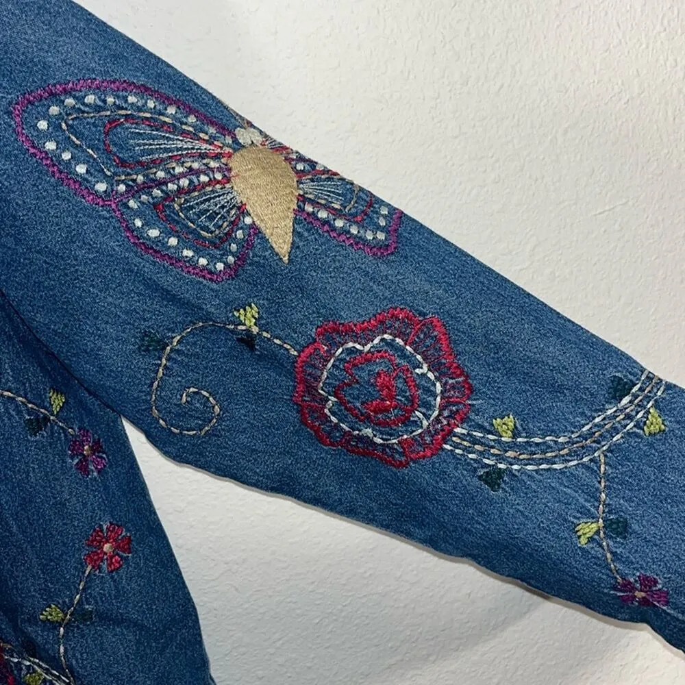 Vtg Womens Denim Jacket Shirt Petite Medium Floral Butterfly Embroidered Beaded - Image 7