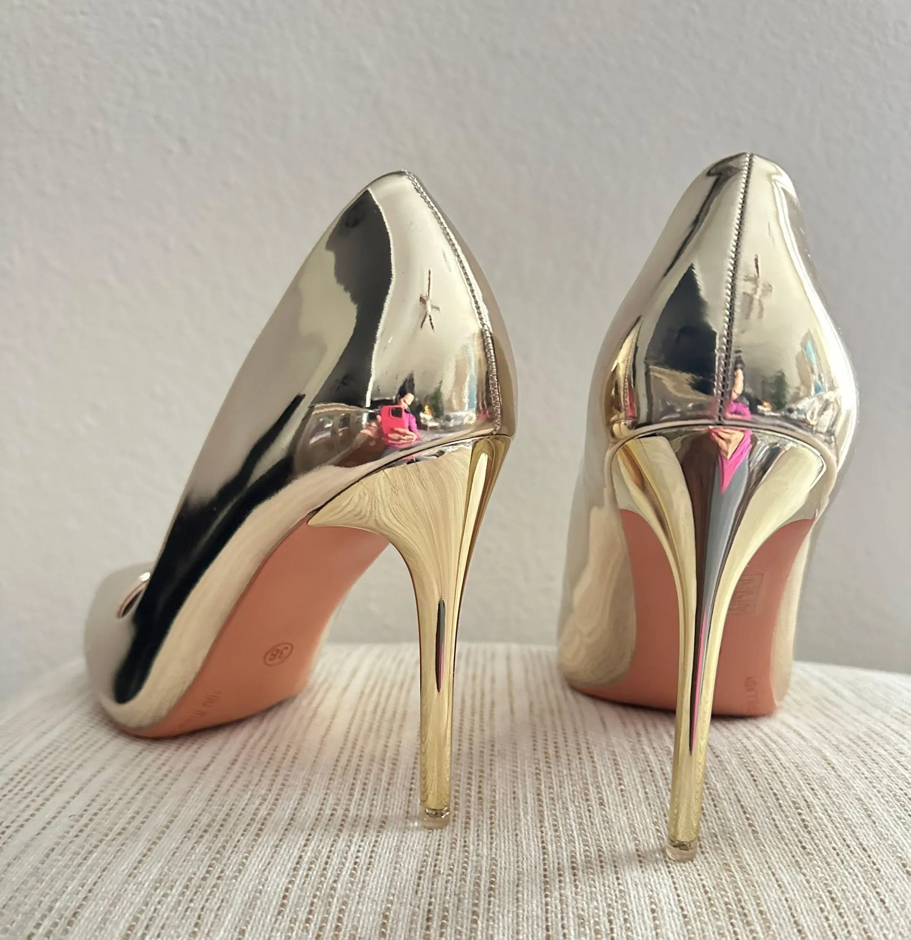 Party Gold Heels Size 8 - Image 3