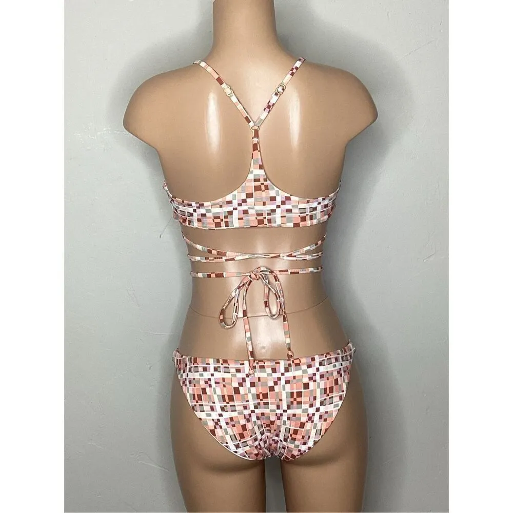 New. L*SPACE bikini set. M-top/L-bottom. Retails $214. Runs small - Image 9