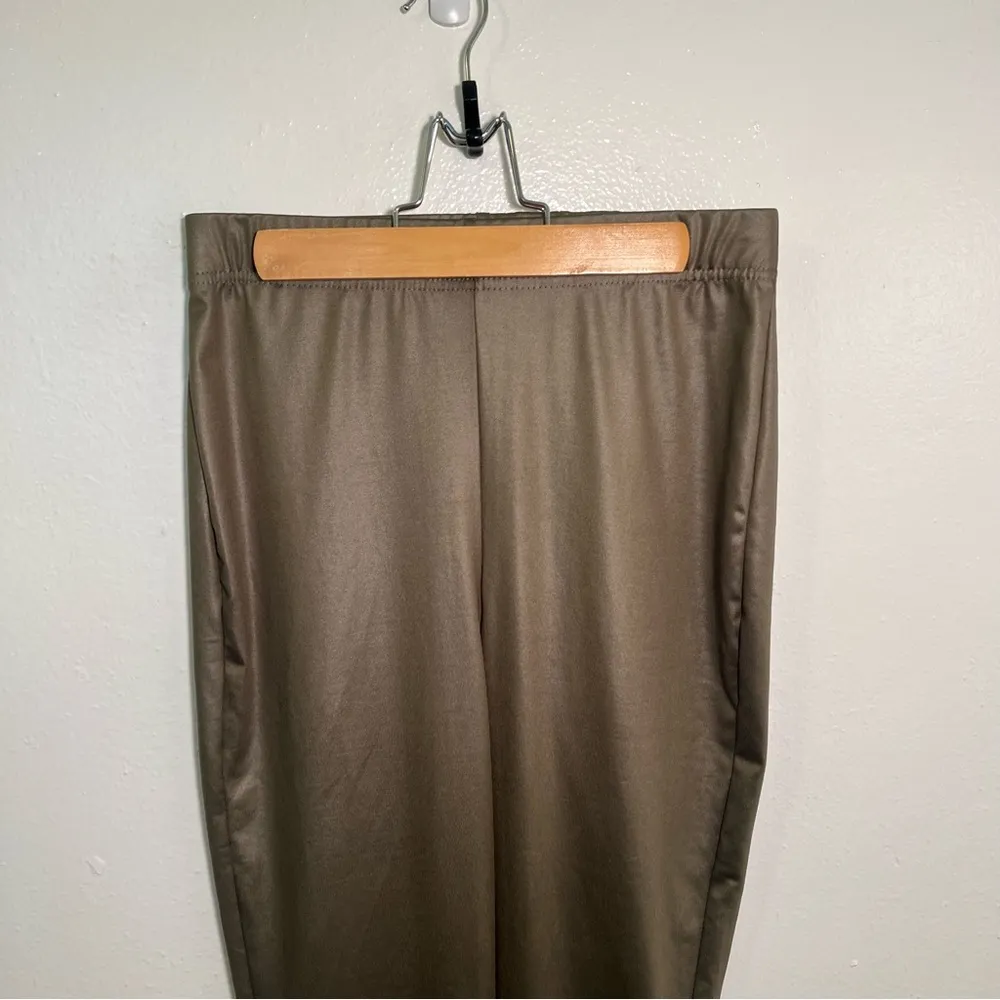 PrettyLittleThing High Waisted Skinny Flared Trousers Khaki Green 8 - Image 3