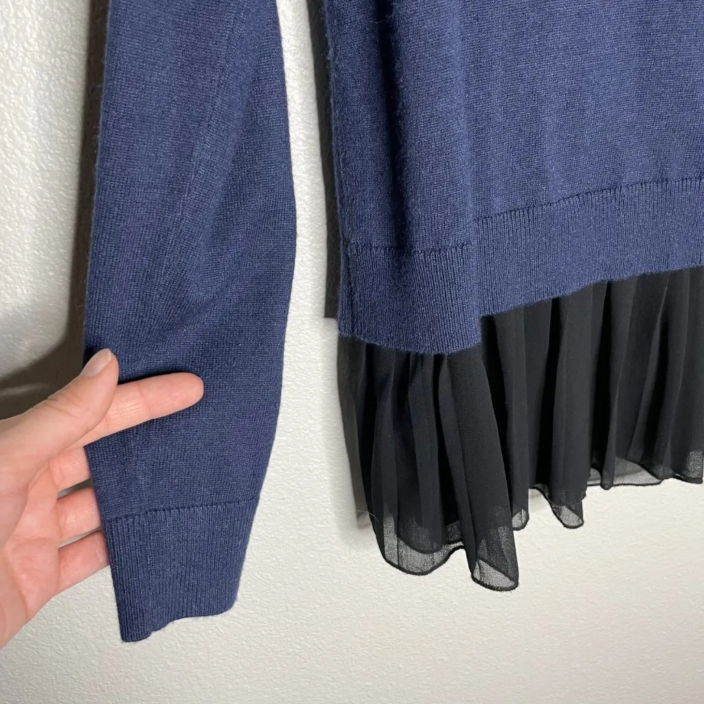 Chelsea28 Pleated Cashmere Sweater Size XS Accordion Hem Split Back Blue Black - Image 6