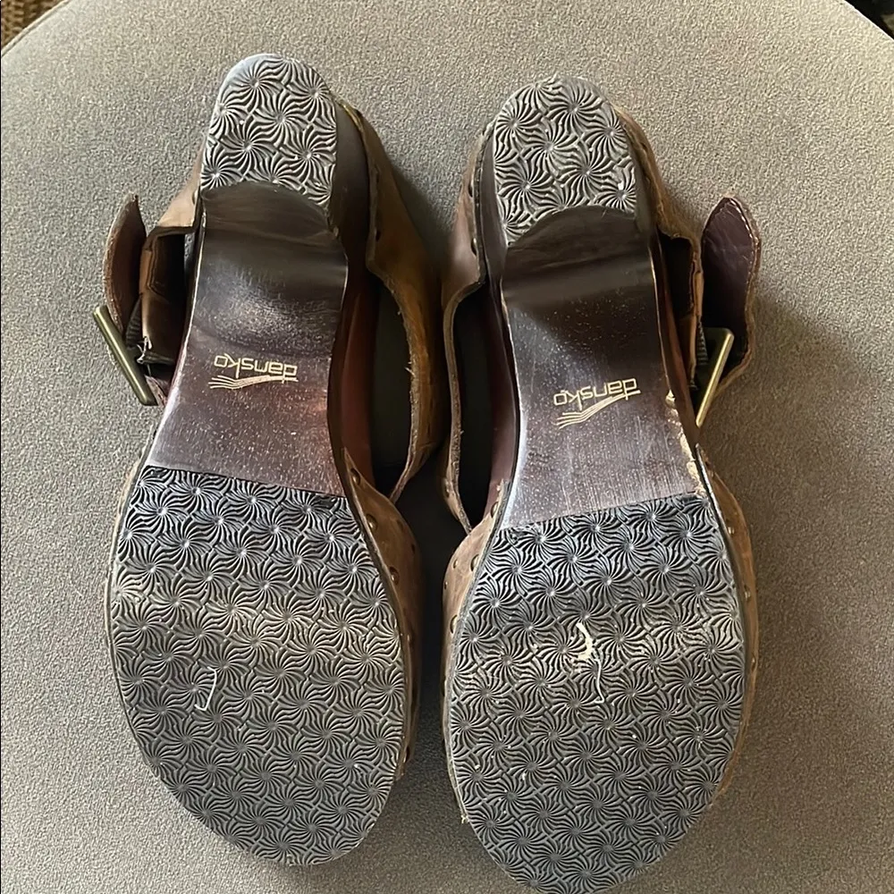 Dansko Ripley Studded Brown Leather Wood Platform Sandal Womens 9.5/40 Euro - Image 9