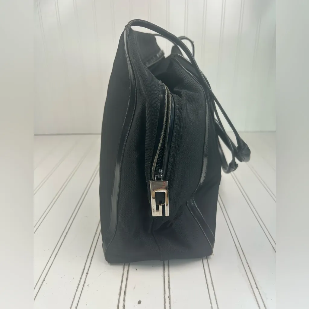 Gucci Vintage Black Nylon Tote Bag with Leather Trim - Image 4