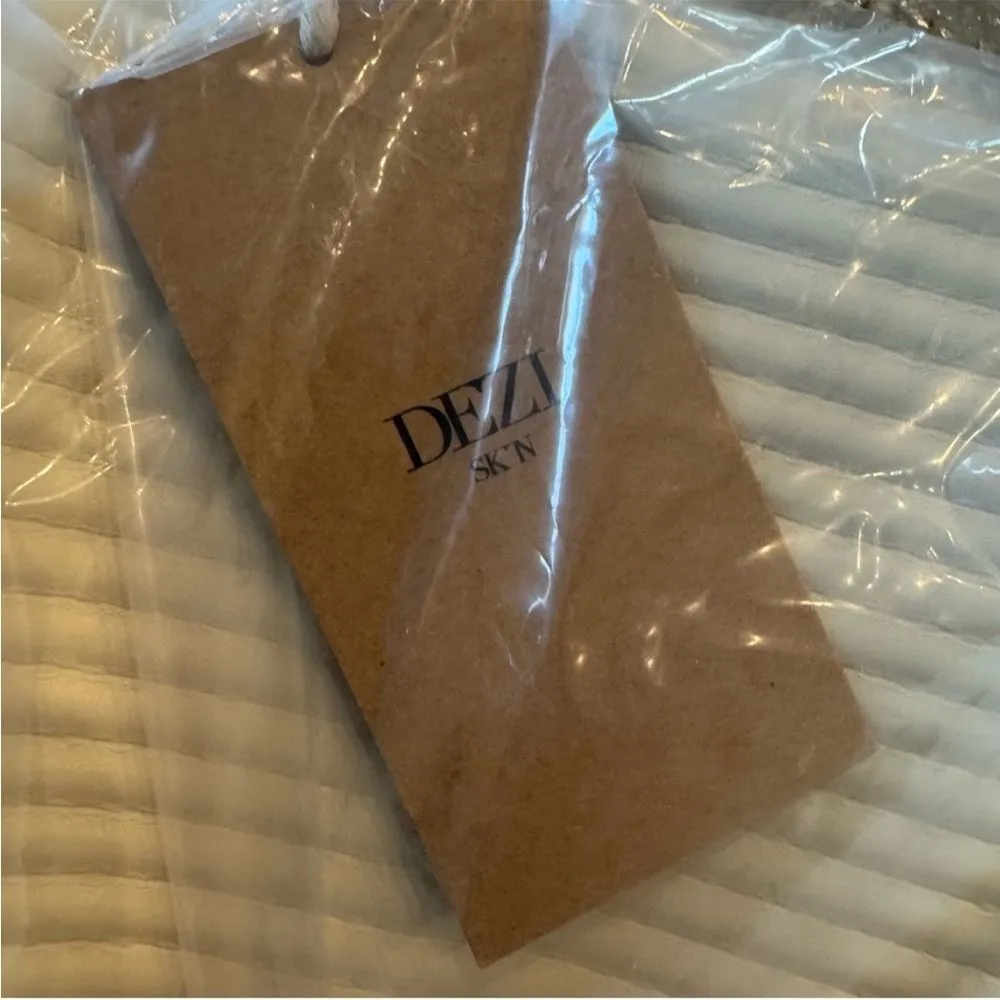 Dezi Skin Pack It All - Image 6