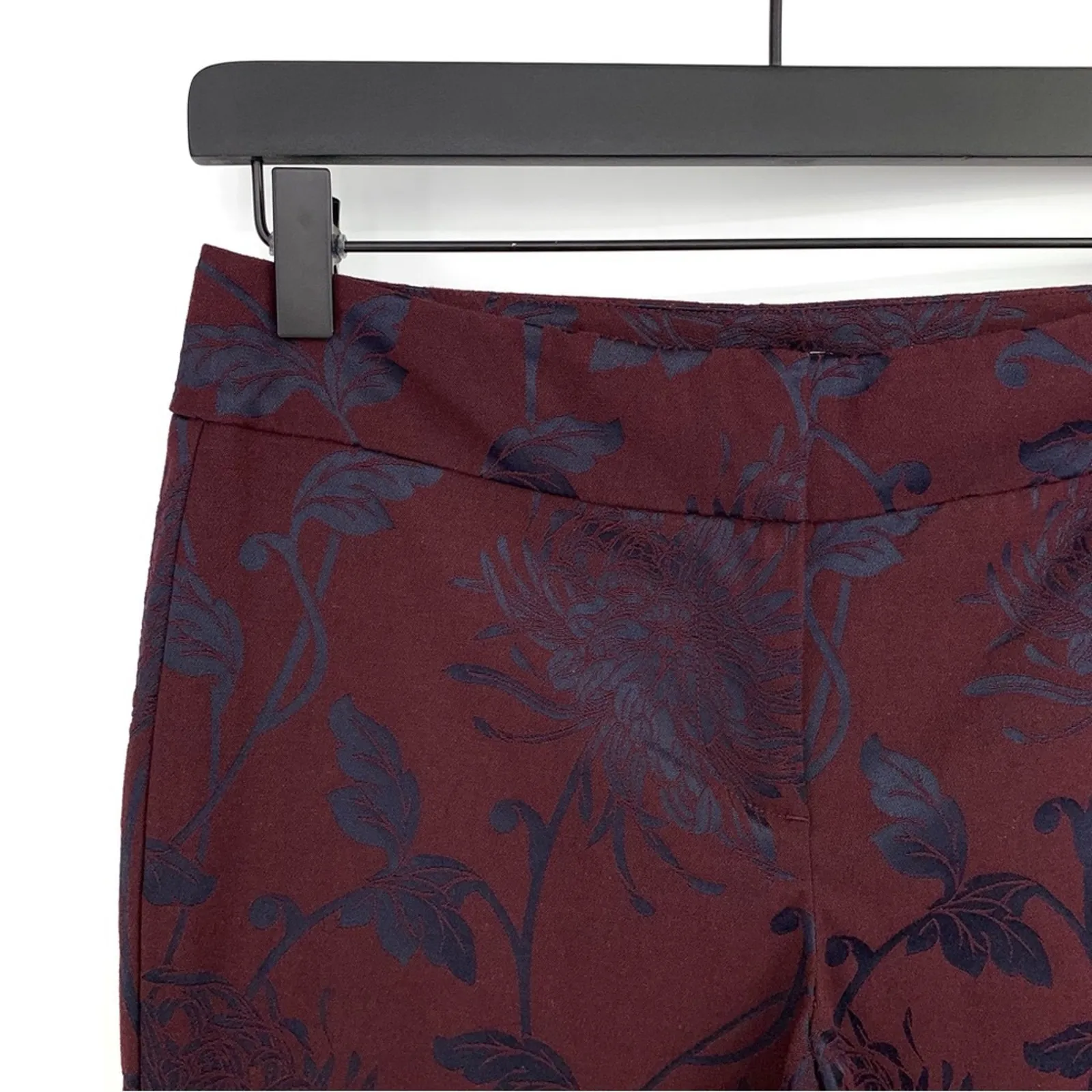 NWT ANN TAYLOR Factory Floral Jacquard Pant Burgundy Navy 00P - Image 3