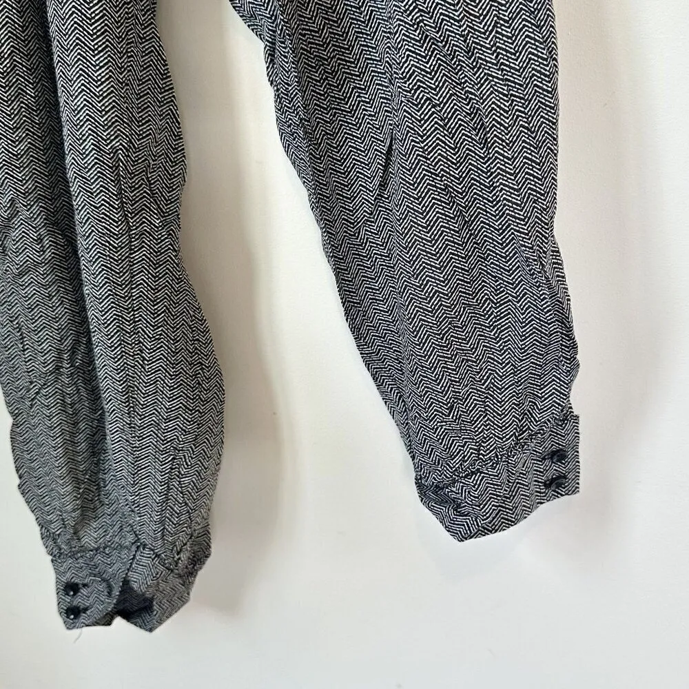 Leith Black and White Chevron Jumpsuit - Size: Small - Image 5