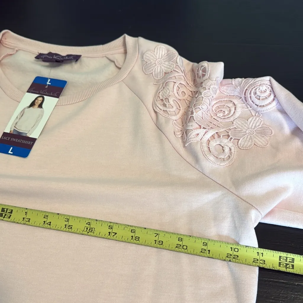 Gloria Vanderbilt Pink lace accented Sweatshirt NWT - Image 4