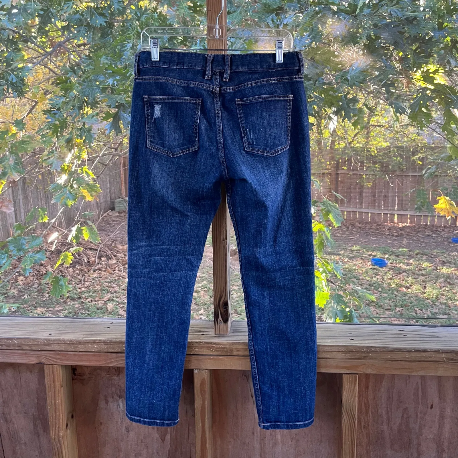 Banana Republic Women's Boyfriend Jeans Medium Wash Size 29/8 - Image 2