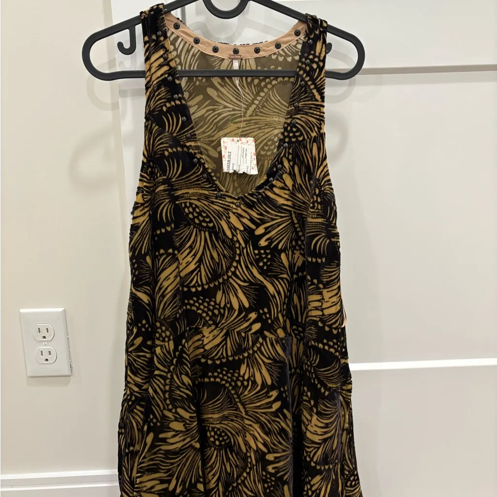 NWT Free People Ellie Burnout Velvet Dress - Image 2