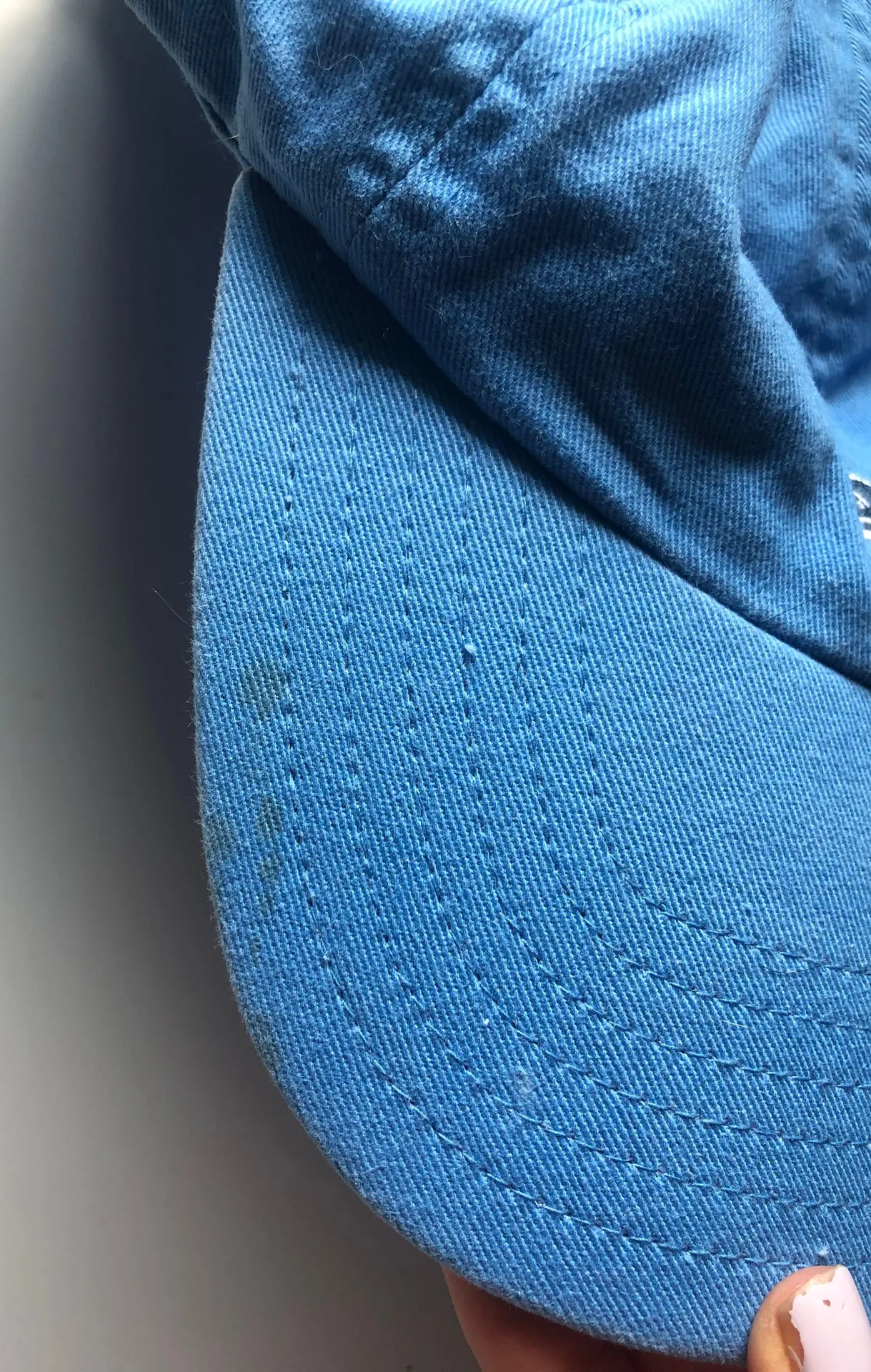 Vineyard Vines Hat - Image 5