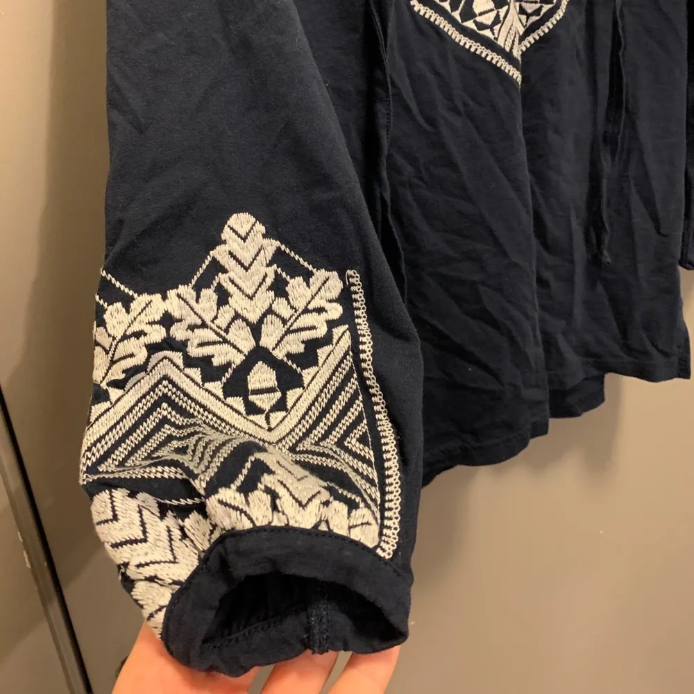 J. Crew Boho Navy Blouse Hippy Embroidered - Image 5