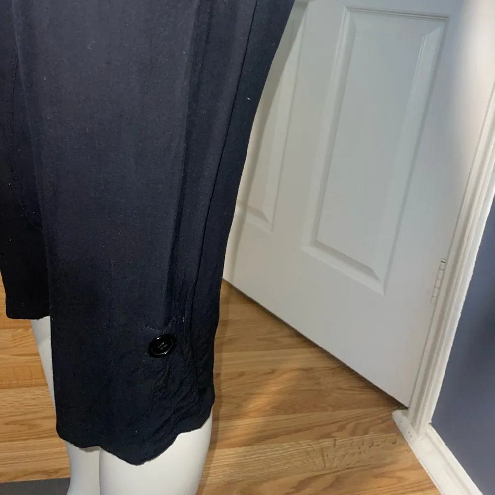 Urban behavior strapless jumpsuit capris black size medium pockets romper casual - Image 5