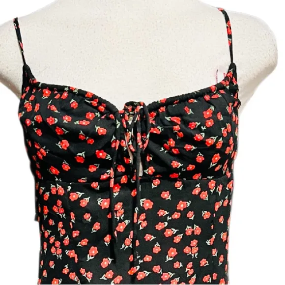 Princess Polly noda midi dress black red floral side slit spaghetti strap Size 6 - Image 4