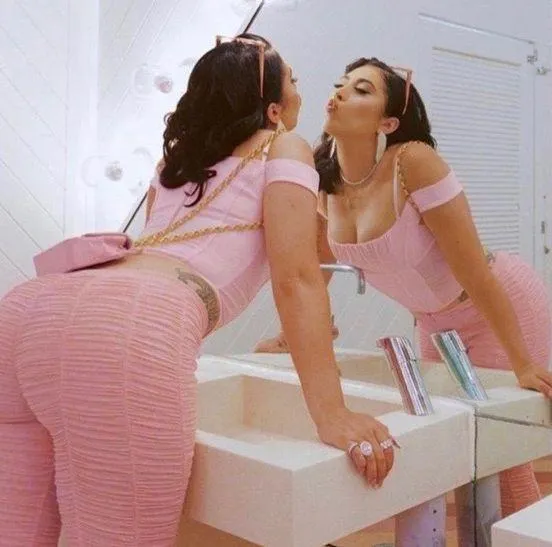 Pink Iamgia Pants  - Image 2