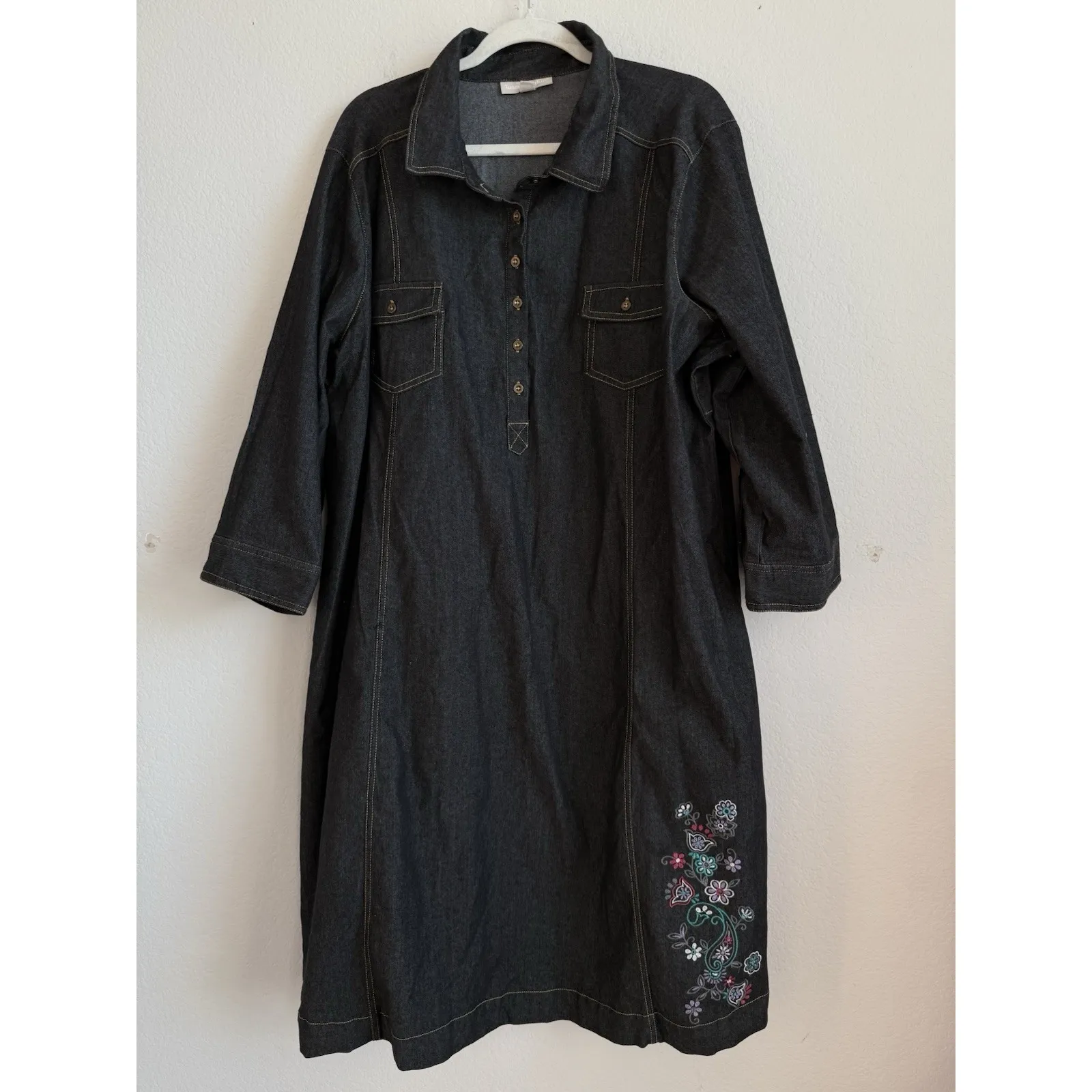 Woman Within Womens Denim Embroidered Flowers Shirtdress Henley Buttons Size 28W - Image 5