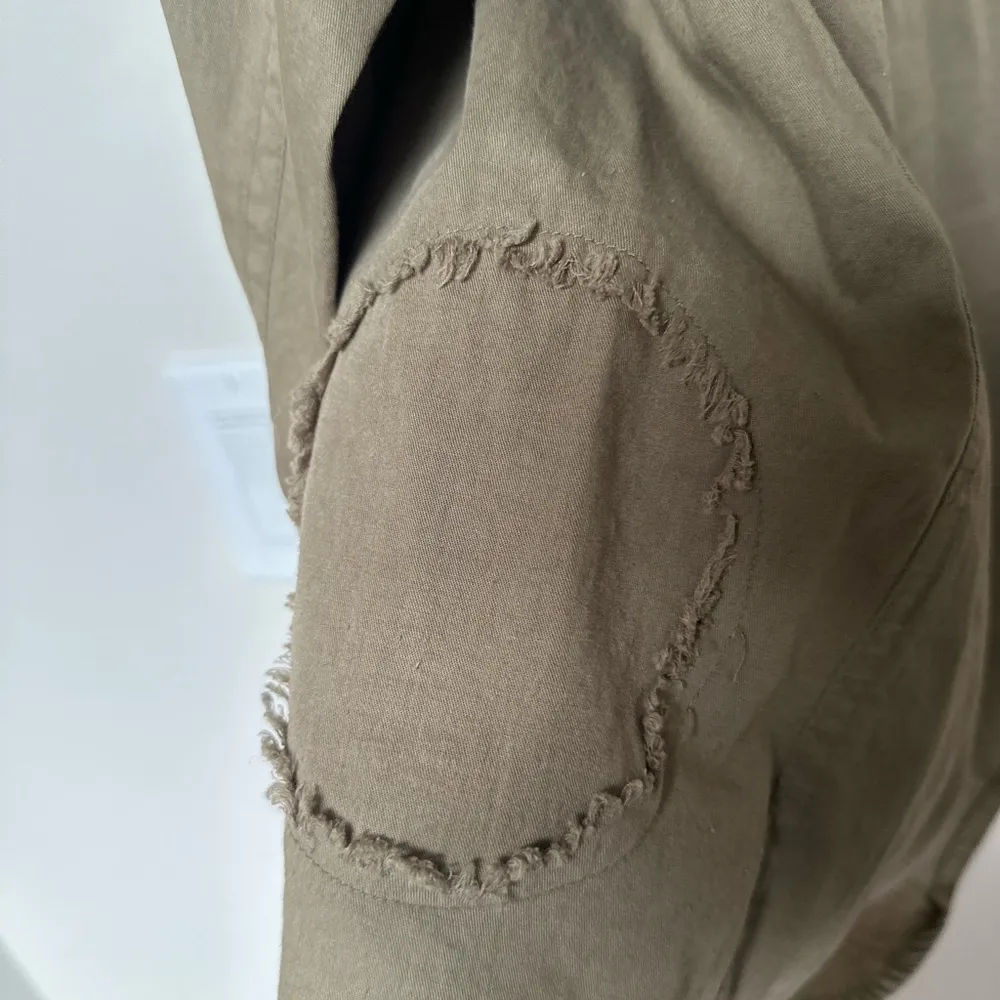 Olive green button up oversized shirt with embroidered detailing Size S - Image 9