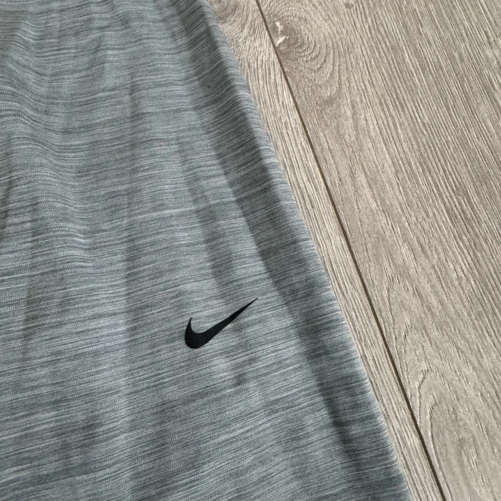 Nike Pro Dri-Fit Grey Rainbow Band Leggings - Image 5