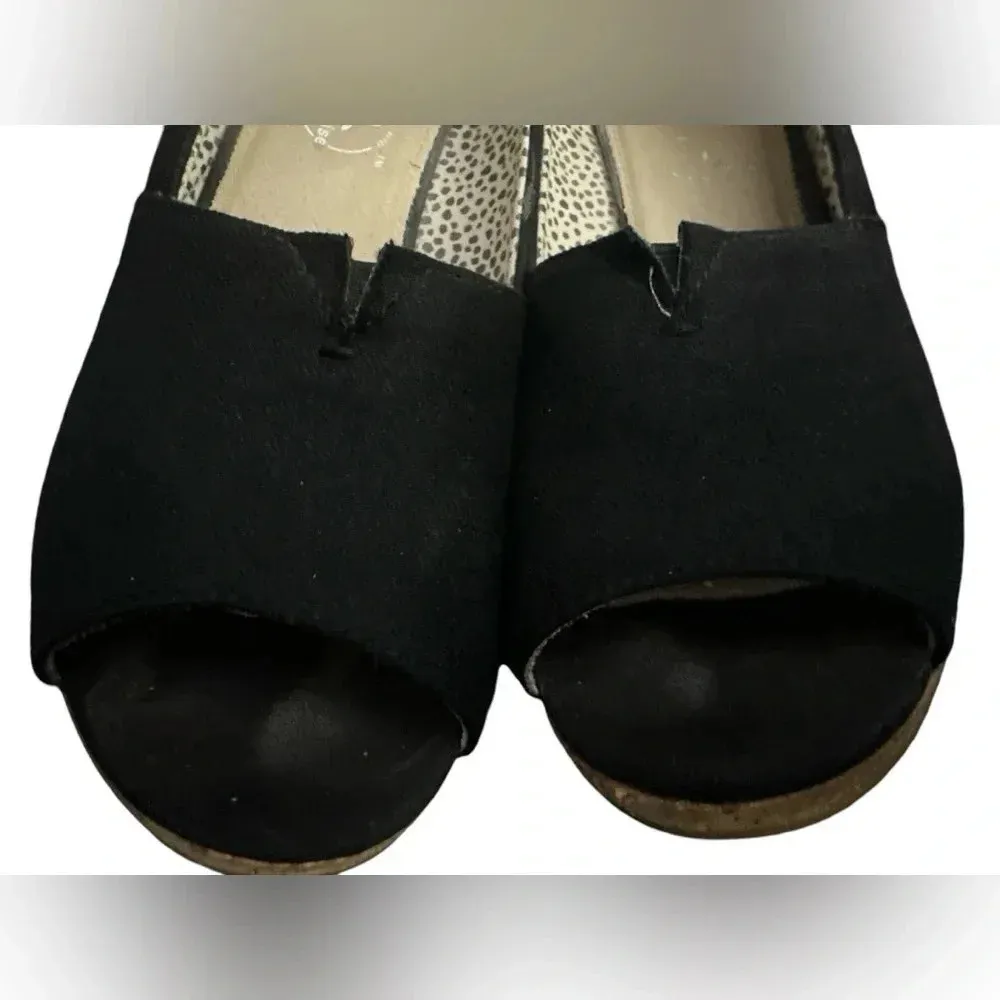 TOMS Women Michelle Black Cotton Peep-Toe Platform Cork Wedge  Heel - Image 4