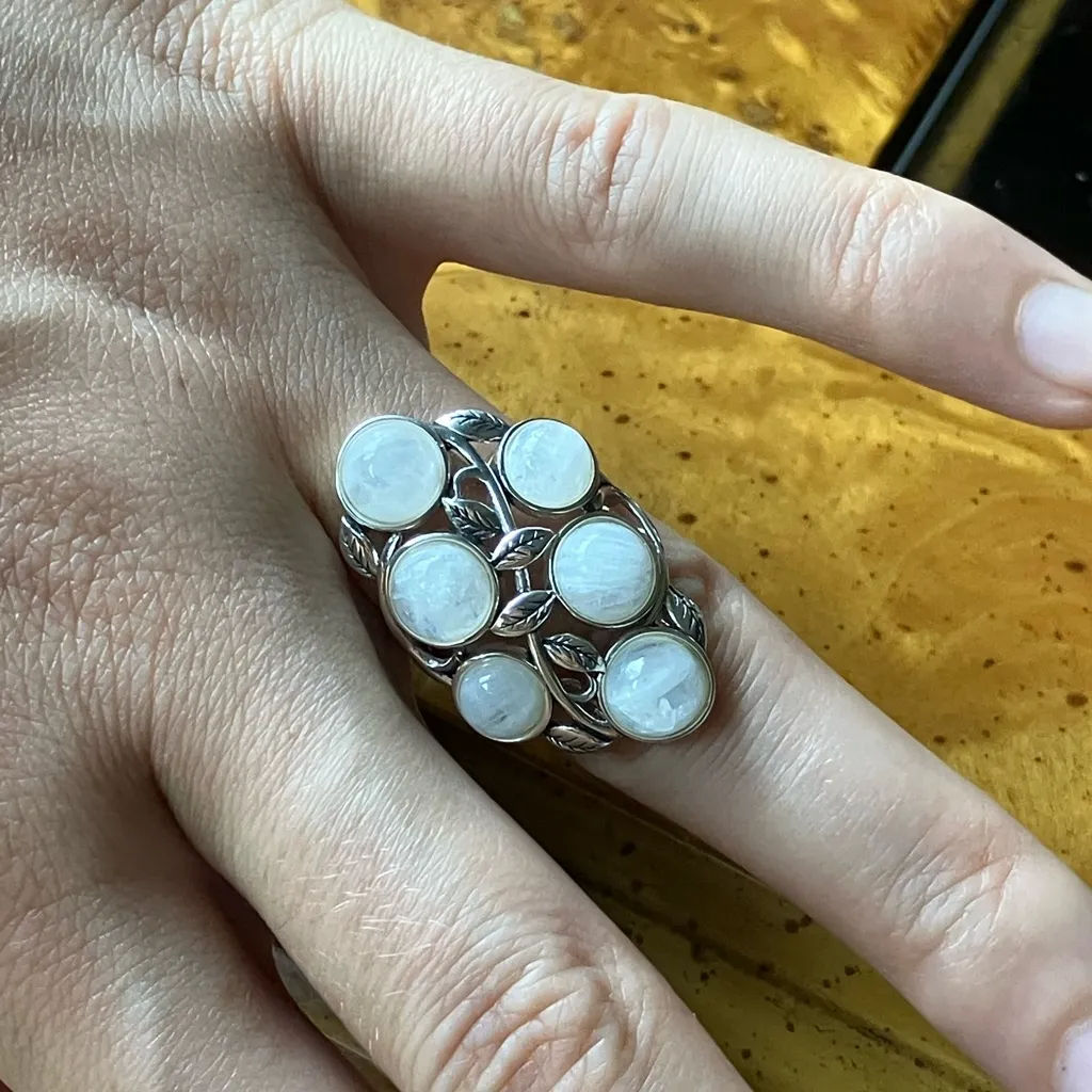 Natural Rainbow Moonstone Sterling Silver Cocktail Ring Size 6 - Image 4