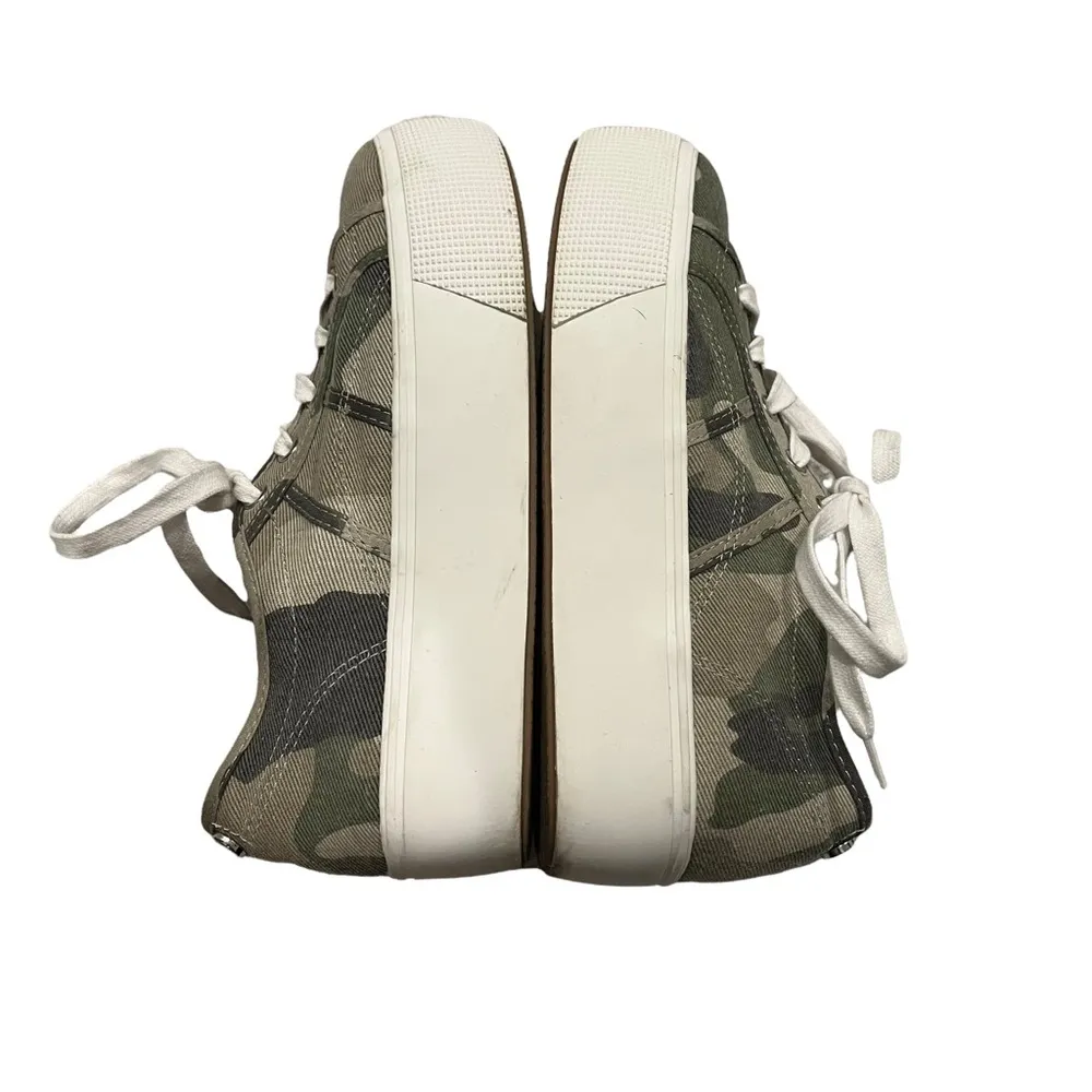 Steve Madden Emmi Camouflage Platform Sneakers - Image 8